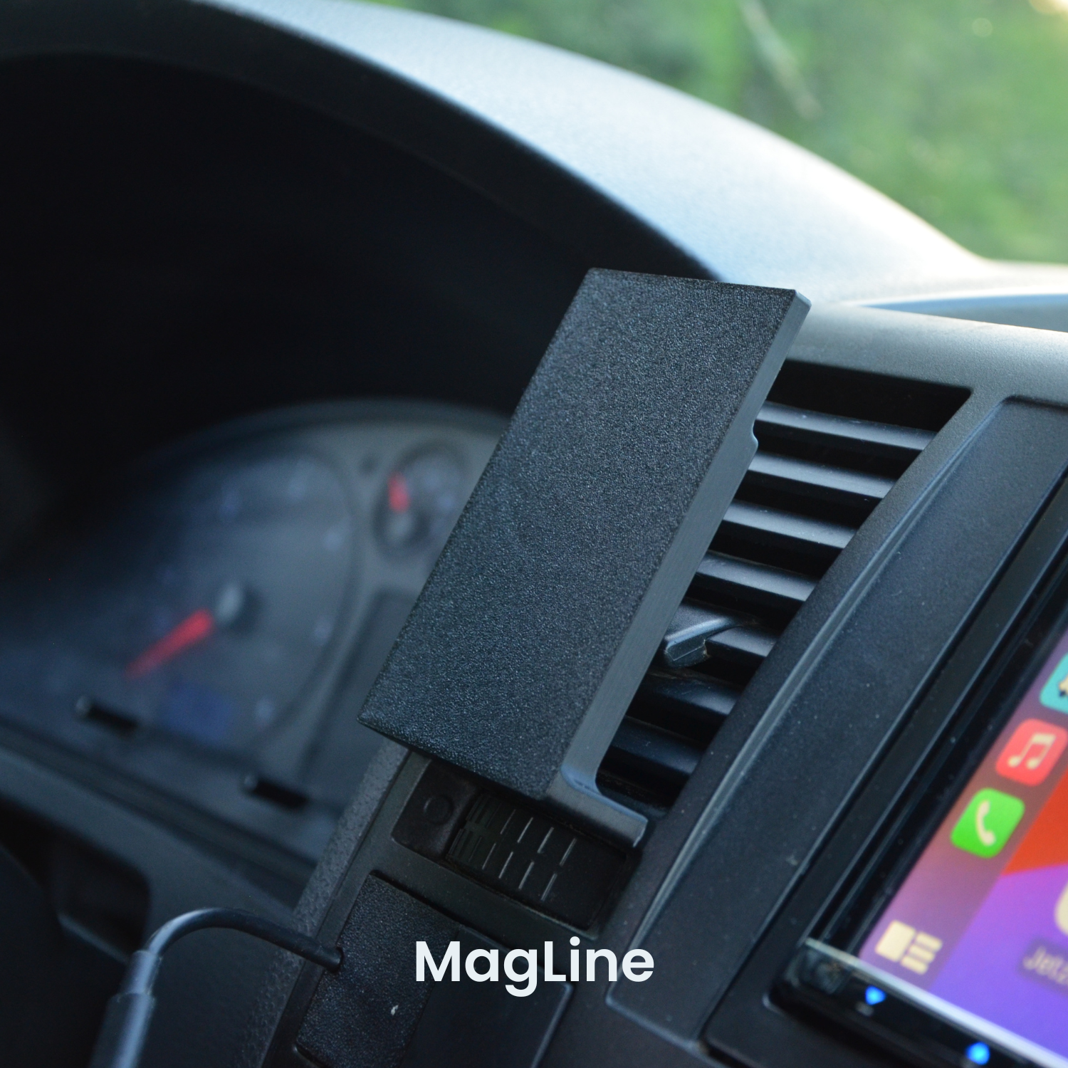 Handyhalterung VW T5 | MagSafe | CarPlay | AndroidAuto | Wireless-Charging