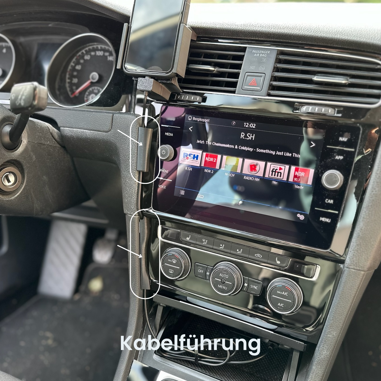 Handyhalterung VW Golf 7 | MagSafe | CarPlay | AndroidAuto | Wireless-Charging